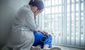 Dokter Internship Tak Lagi Boleh Kerja Berlebihan, Kemenkes Terapkan Batas 40 Jam dan Tambah Hak Cuti