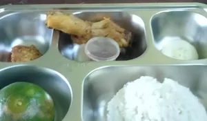 Menu MBG Perdana di Salah Satu MI di Pasuruan “Garingan” Tanpa Sayur