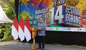 Hadiri Festival Egrang ke-14 di Jember, Wamen Komdigi Nezar Patria: Jadi Pusat Ekosistem Sosial dan Pertumbuhan Ekonomi