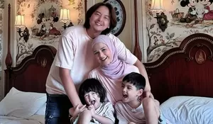 Roger Danuarta Ungkap Dirinya Kerap Pisah Ranjang dengan Istri,  Cut Meyriska Singgung Kebiasaan Anak hingga Keinginan Nambah Momongan