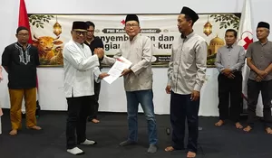 Kakak Kandung Anang Hermansyah Resmi Pimpin UDD PMI Jember, Fokus Kejar Sertifikasi CPOB BPOM