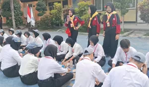 Siapkan Regenerasi Relawan PMI Jember, PMR Wira SMAN Mumbulsari Gelar Diklat Lanjutan