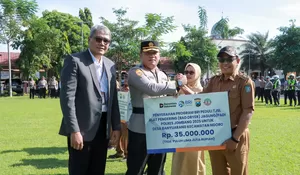 Sinergi BRI Jombang-Polres Atasi Keluhan Petani Saat Penghujan, Salurkan Mesin Pengering Jagung Program TJSL