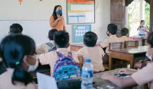 ‎10 Pantun Perkenalan Siswa Baru di Tahun Ajaran Baru, Buka Awal Masuk Sekolah dengan Semangat dan Seru