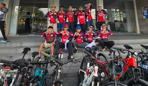 Meriahkan Fun Bike HUT Bhayangkara ke-80, Tim Gowes UDD PMI Jember Kompak Kampanyekan Hidup Sehat