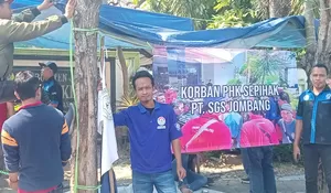 Pesangon Dicicil Usai Terkena PHK, Puluhan Buruh Pabrik Plywood Jombang Dirikan Tenda Keprihatinan di Depan Disnaker