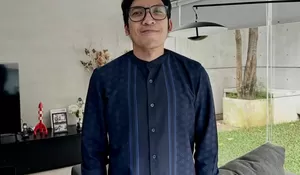 Desta Ngaku Lakukan Operasi Lensa Mata Usai Kena Benturan Bola Padel, Begini Penjelasan Lengkapnya