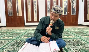 Jalani KKN, Mahasiswa UNWAHA Jombang Hadir Membersamai Aktivitas Pagi Warga Asemgede