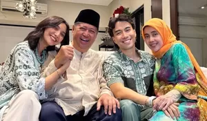 Bikin Nyesek! Tak Ada Foto Keluarga Edisi Lebaran Berkonsep Unik, Ayah Vidi Aldiano: Tukang Idenya Meninggal Dunia