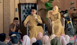 Gelar Pesta Rakyat di Ponpes Ora Aji Yogyakarta, Gus Miftah Bagikan ‘Uang Kasih Sayang’ hingga Jajanan Tradisional ke Ribuan Tamu