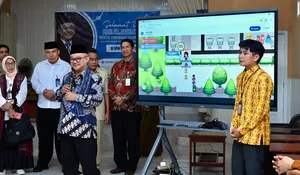 Papan Tulis Interaktif Disorot Dunia: Indonesia Bertransformasi ke Pendidikan Digital Modern