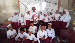Harapan Guru Madrasah Swasta di Ujung Masa Pengabdian: Kami Mohon Satu Kata, 'Diakui!'