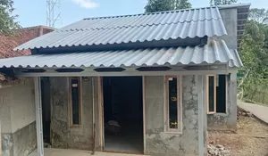 Jurnalis Promedia Group di Sukabumi Ceritakan Hunian yang Lebih Nyaman dalam Kelanjutan Program 'Ganti Atap Rumah Wartawan'