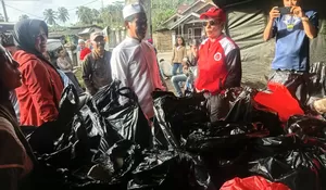 Bencana Pergerakan Tanah Bantargadung, DPRD Sukabumi H. Junajah Jajah Nurdiansyah Temui Pengungsi