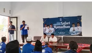 Sosialisasi kan Hasil Musda sekaligus santunan Anak Yatim dalam Safari DPD PAN Jember.