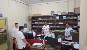 Satops Patnal Lapas Gunungsitoli Laksanakan Sidak Ruangan Pegawai dan Kontrol Blok Hunian