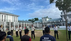Tekankan Disiplin Warga Binaan, Kasi Binadik dan Giatja Lapas Gunungsitoli Pimpin Apel Tahanan Pendamping