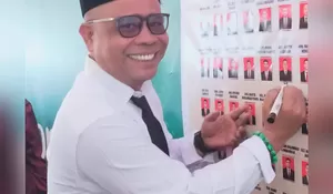 Perjuangan Nyata Sukrial Halomoan Nasution Yang Tak Pernah Menyerah, Hingga Meraih Gelar Sarjana Hukum