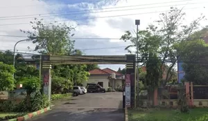 Skandal Lowongan Kerja Fiktif, Nama Eks Camat Pakal Diseret: DPRD Minta Sanksi Tegas!