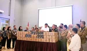 Serah Terima Alkitab Panitia Natal Nasional 2025 Sebanyak 30 Ribu Eksemplar