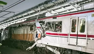 Dentuman Maut di Jalur 1, Commuter Line Ringsek Dihantam Argo Bromo Anggrek