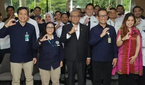 Guncang Tangerang! Wamenaker Tegaskan BUMN Adalah Benteng Ekonomi