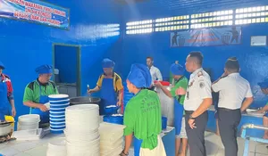 Kontrol Ke Dapur, Kalapas Gunungtua Tegaskan Pentingnya Kebersihan dan Kualitas Makanan
