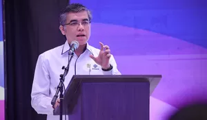Di Balik Badai PHK: Negara Pasang Badan, JKP Jadi 'Napas Buatan' Bagi Pekerja Indonesia!