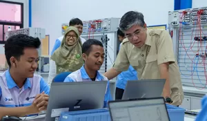 Melawan Badai Pengangguran: Misi Menaker Yassierli Mengubur Jurang Kompetensi di BBPVP Serang