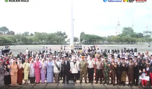 Peringati Hardiknas  Tahun 2026, Bupati Rokan Hulu Anton Ajak Seluruh Elemen Wujudkan Pendidikan Bermutu Demi Ciptakan SDM Unggul