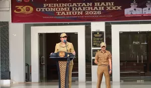 Pimpin Upacara, Pj. Sekda Nias Barat Tegaskan Prioritas Utama Pelayanan