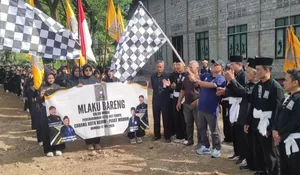 Lautan Manusia di Kediri! Ribuan Pendekar PSHT Gelar Long March Simbol Kedamaian dan Budi Pekerti