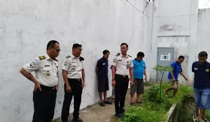 Perkuat Deteksi Dini Keamanan, Jajaran Binadik dan Giatja Laksanakan Trolling Area Brandgang Lapas Gunungsitoli