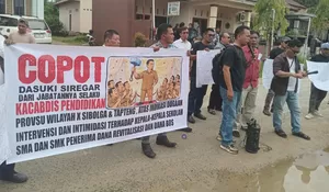 Pendidikan Sibolga-Tapteng "Mencekam", Aliansi GEMPAR & FORMAS Kepung Cabdis Wilayah X: Desak Bobby Nasution Copot Ahmad Dasuki!