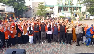 PKS Jambangan Gaungkan Hidup Sehat, 300 Warga Ikut Launching Senam S3