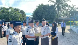 Penyematan Kenaikan Pangkat Pegawai, Lapas Gunungtua Wujud Apresiasi dan Motivasi Kinerja