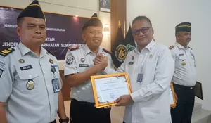Terima Penghargaan Predikat Baik Penilaian Ombudsman RI, Kalapas Gunungtua : Ini Hasil Kerja Keras Seluruh Jajaran