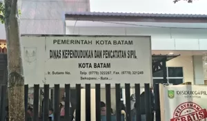 Batam Darurat Identitas: Disdukcapil Setop Cetak KTP Pendatang, Bom Waktu Pengangguran Mengancam!