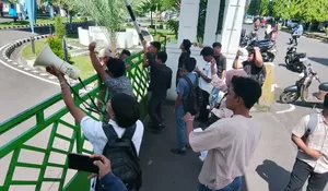 Dua Dunia Padangsidimpuan: Dokumen Dihias WTP, Realitas Rakyat Dikuras!
