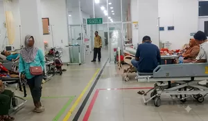 Motto Indah di Atas Kertas, Nyawa Pasien Dipertaruhkan dalam Antrean Berjam-jam di RSUD Dr. H. Abdul Moeloek!
