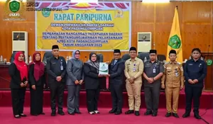 Rapat Paripurna APBD Padangsidimpuan 2025: Klaim Transparan atau Tameng Penutup Korupsi?
