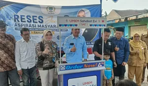 Dorong UMKM Naik Kelas, Anggota DPRD Kota Bekasi Luncurkan Program Booth Usaha hingga Tenda Bazar