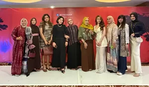 Wyndham Surabaya dan Wardah Satukan Fashion, Beauty, dan Inspirasi, Srikandi REPNAS Jatim Ambil Peran Strategis