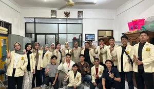 Tingkatkan Kualitas Hidup Warga, Mahasiswa KKN B8 Gelar Program Optimalisasi Kesehatan dan Lingkungan Berbasis Teknologi di RW 08 Mojo