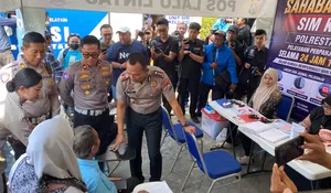 Wakapolresta Sidoarjo Launching Gebyar Pelayanan SIM Keliling 24 Jam, Hadir 17 Hari