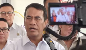 Mentan Amran Ancam Cabut Izin Perusahaan Nakal yang Mainkan Harga Pakan dan Telur, Peternak Dilindungi