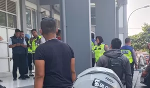 Niat Cari Kerja Berujung Nestapa: Yakin Setia Laoli Babak Belur Dikeroyok Calo!