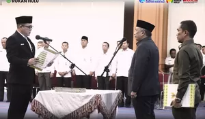 Bupati Anton Lantik Pejabat Eselon II, III, Kepala Sekolah, dan Kapus: Jangan Tunggu Perintah, Jadilah Pejabat Proaktif