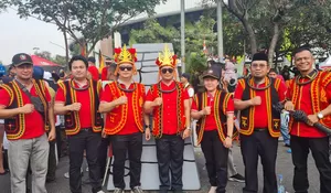 Aksi Spektakuler Lompat Batu Nias Pukau Puluhan Ribu Penonton PNBK Bekasi