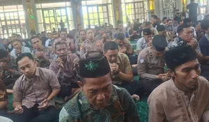 Polresta Sidoarjo dan Masyarakat Doa Bersama Untuk Kesembuhan Santri Ponpes Manbaul Hikam